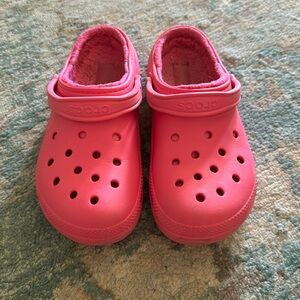 Pink fuzzy crocs size 11